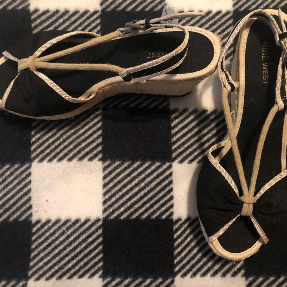 Nine West black and cream open-toe slingback espadrille size 7.5M‎ worn once